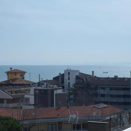 公寓 Welcoming Flat In A Peaceful Area Of Lignano *